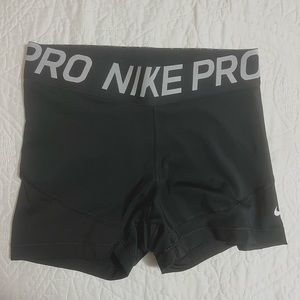 Black Nike pro shorts